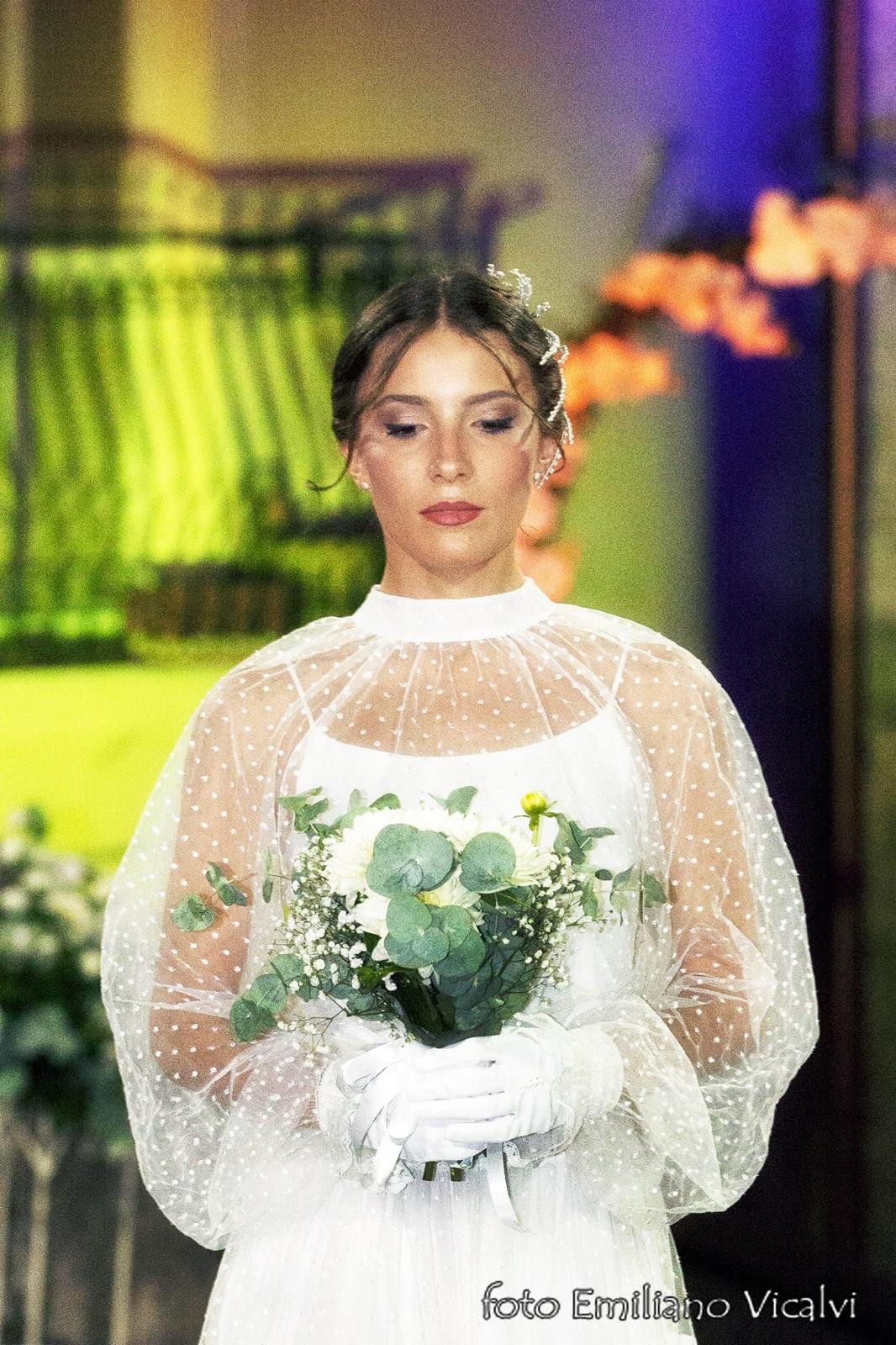 Sposa romantica con perle